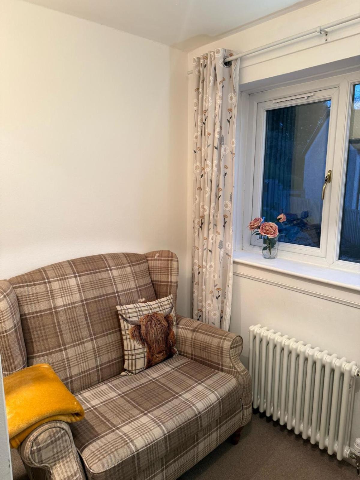 Single Room With Beautiful Garden EDI Eksteriør bilde